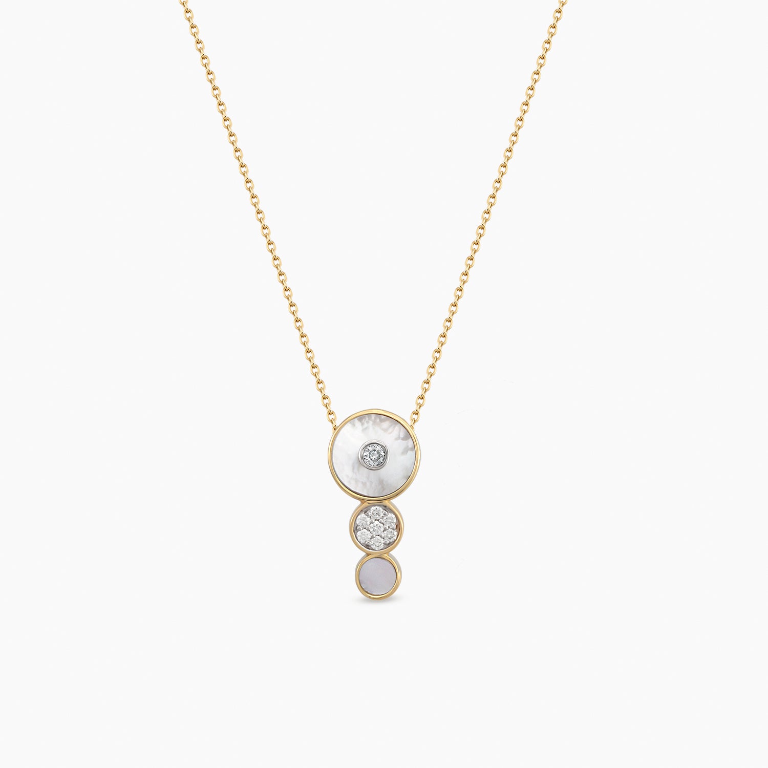Circular Space Pearl Necklace