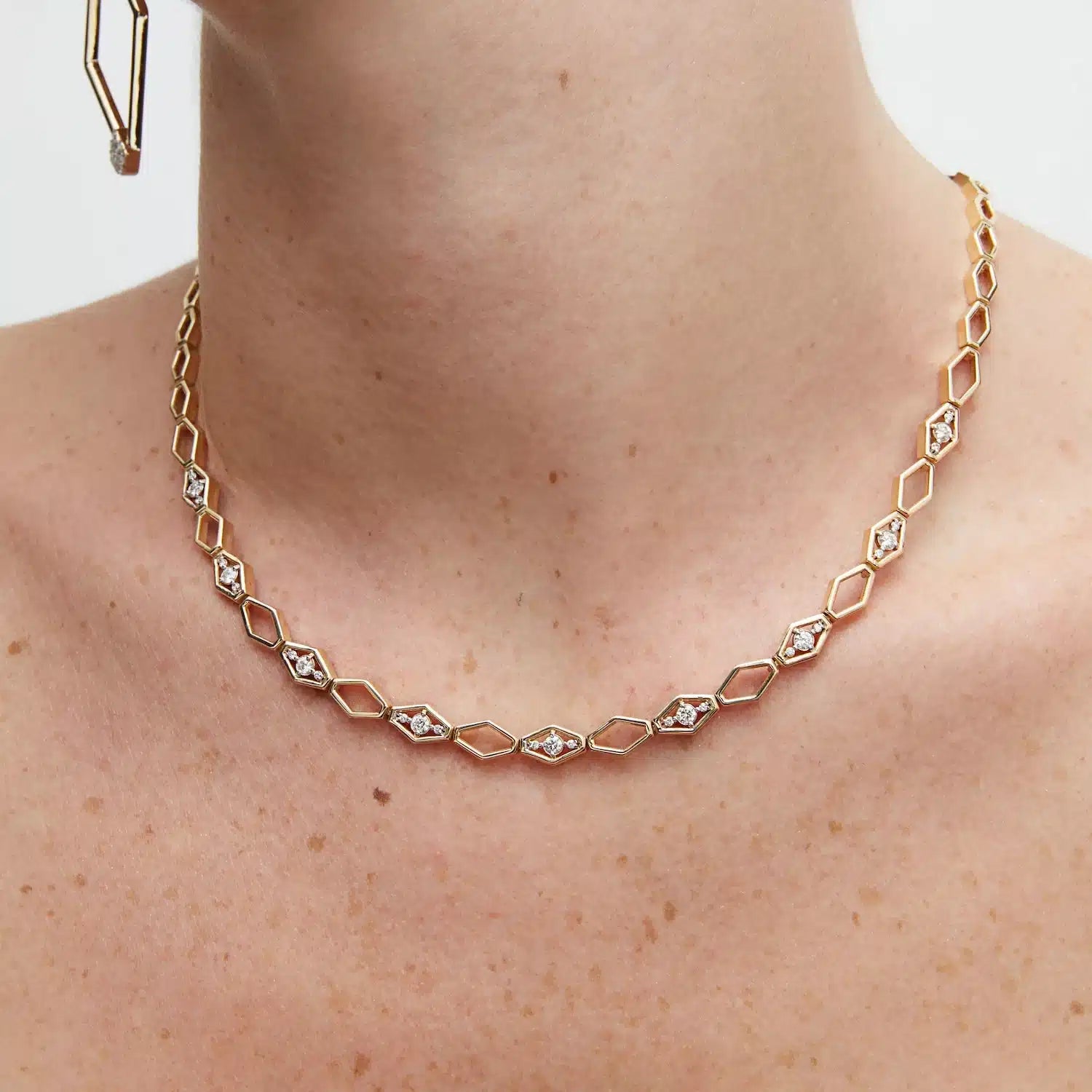 Arna Diamond Necklace
