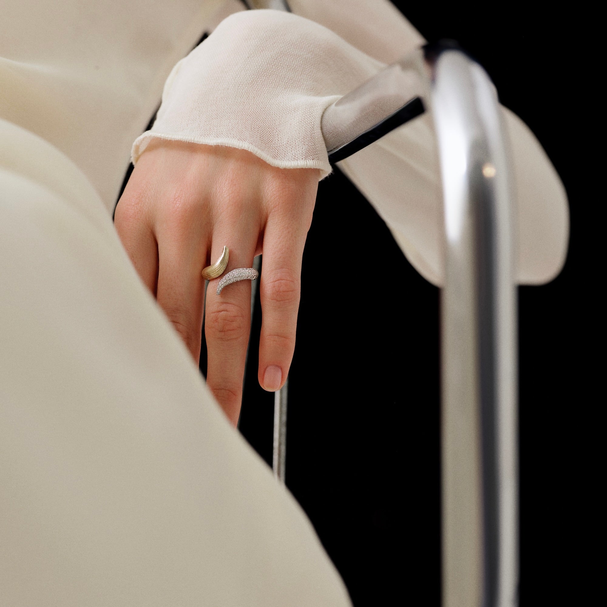 Luna Wave Ring